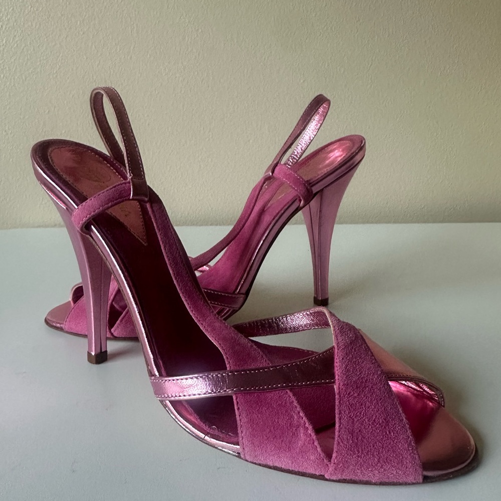 Vintage BCBG Pink Metallic Suede Peep Toe Sandal Heels 7